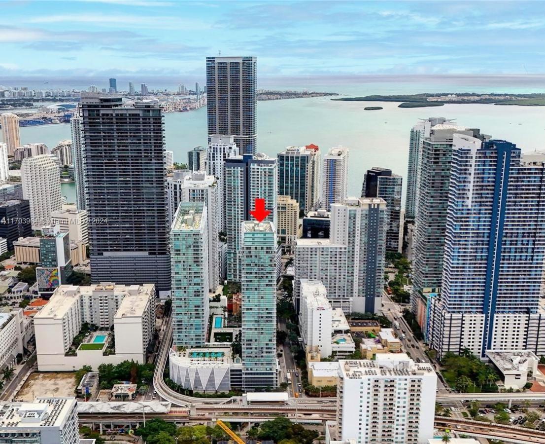 79 SW 12th St Unit: 2302-S