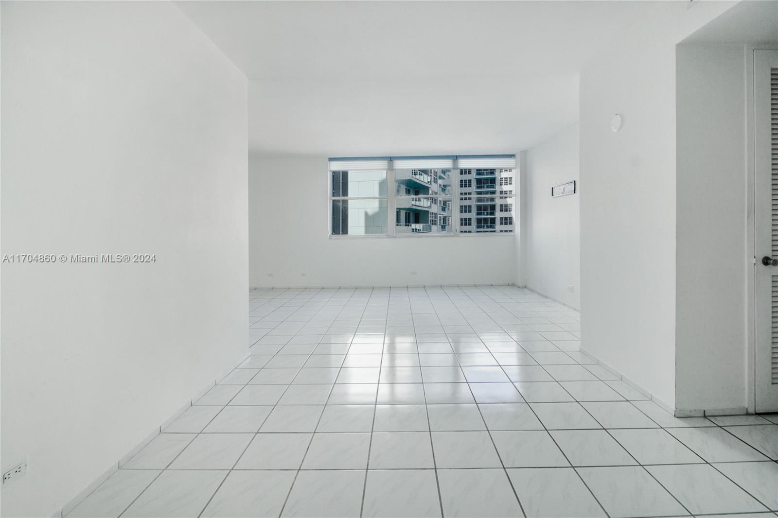 5055 Collins Ave # 6A