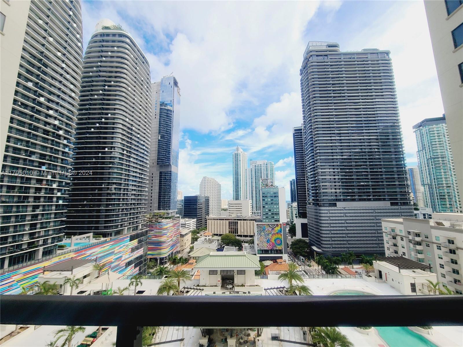 999 SW 1 AVENUE # 1808