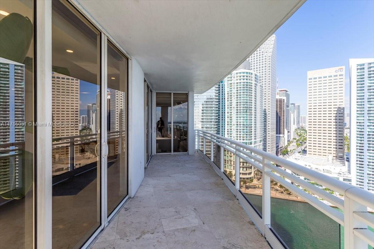 901 Brickell Key Blvd # 2608