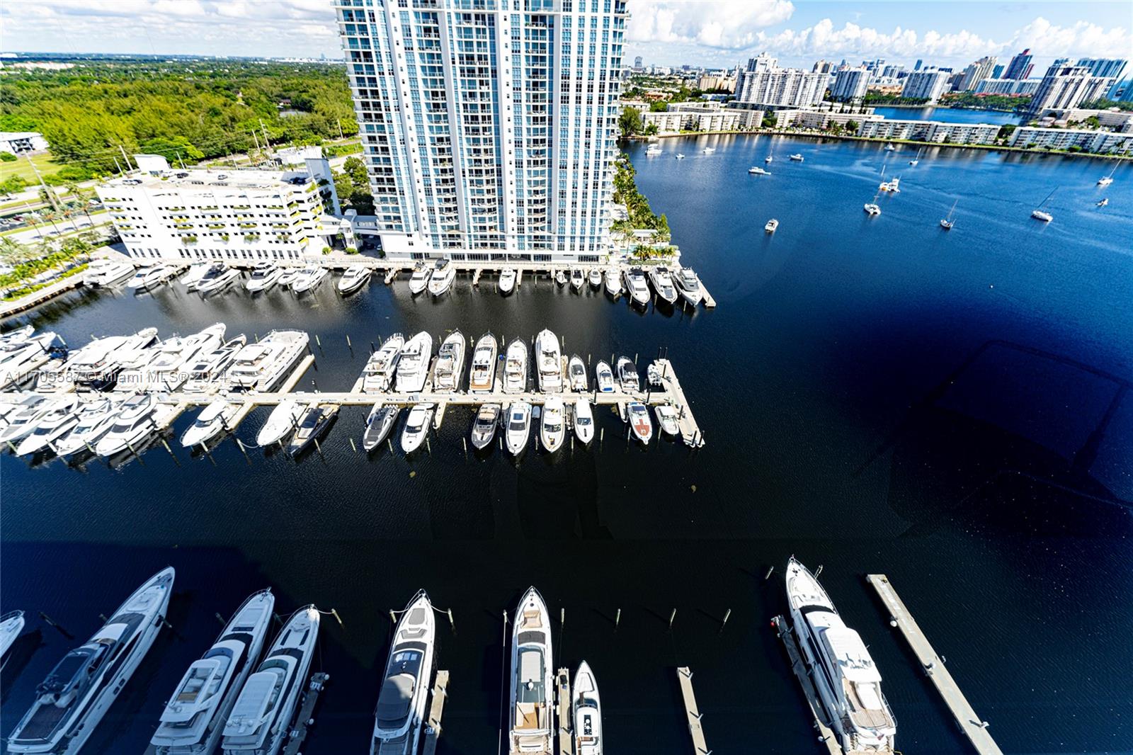 17111 Biscayne Blvd # 2109