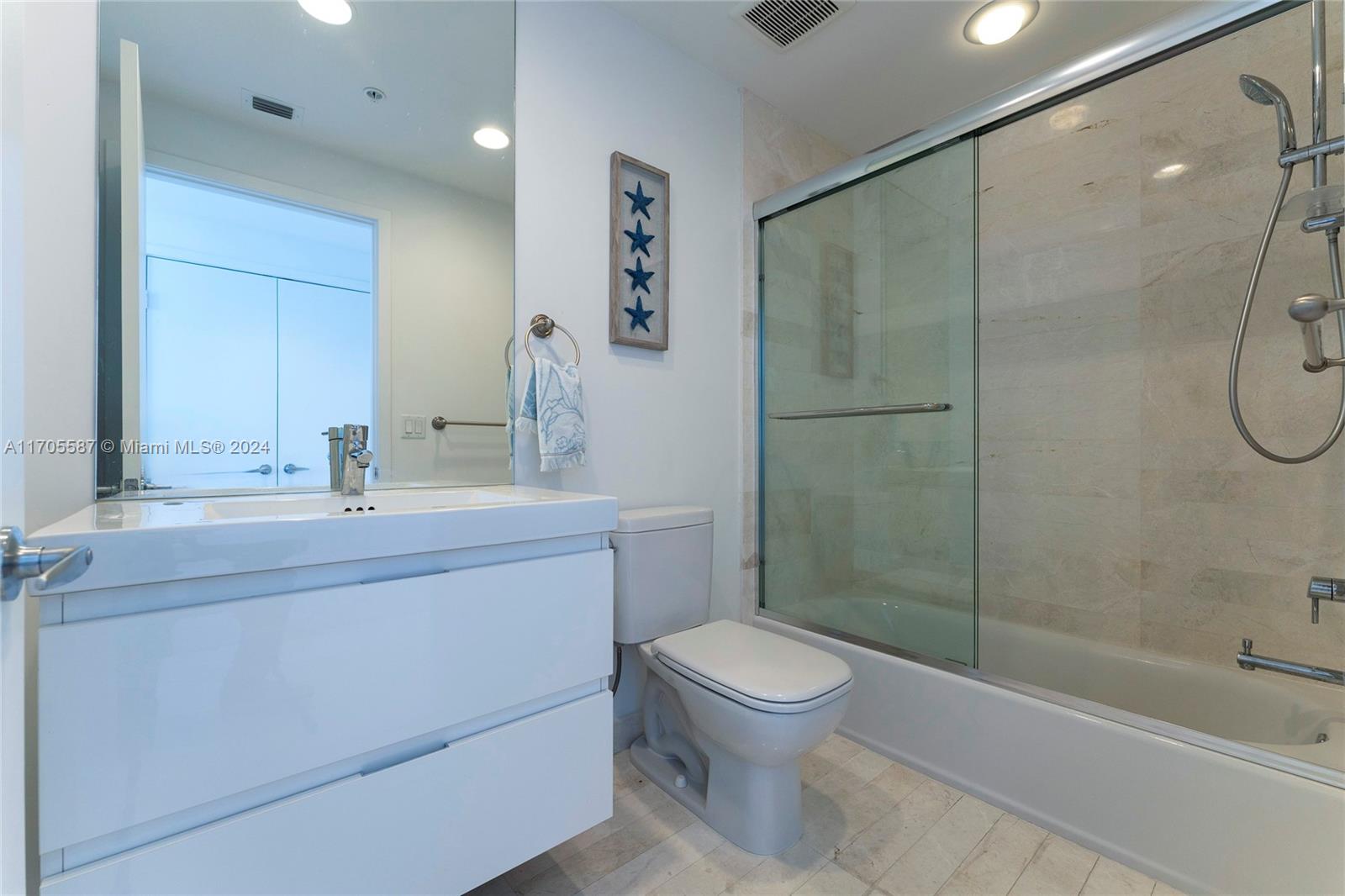 17111 Biscayne Blvd # 2109