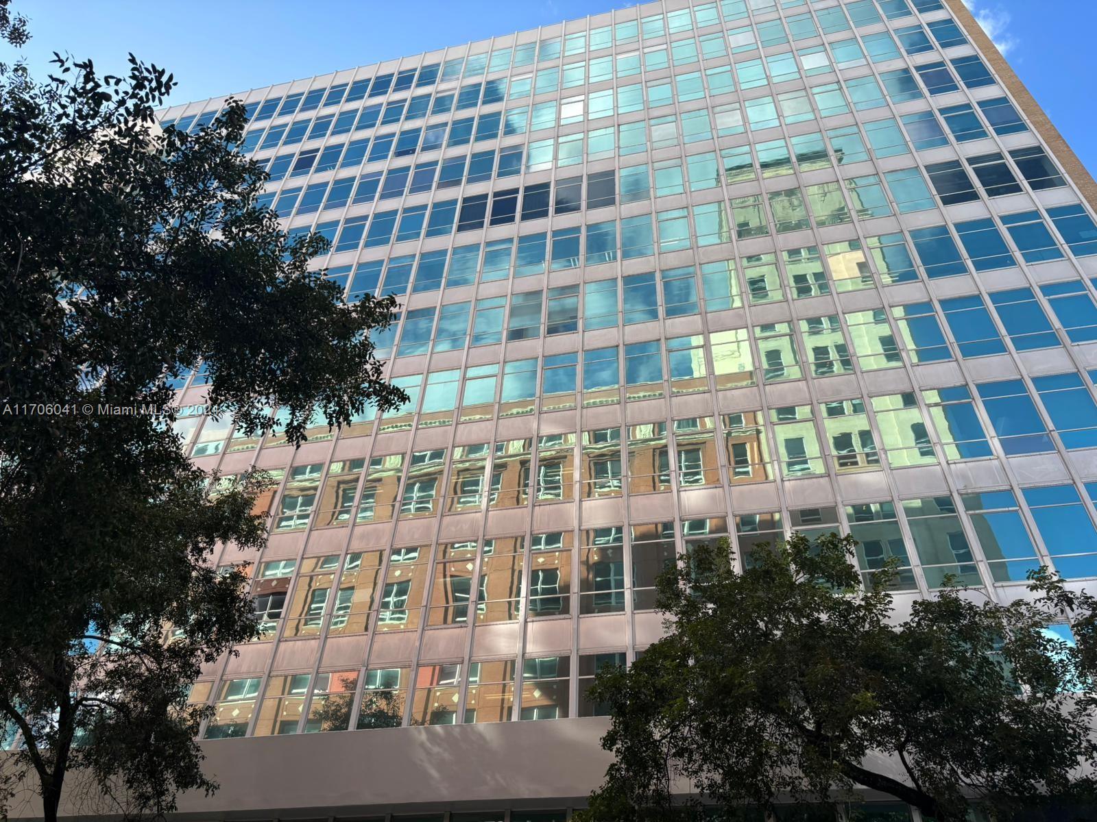 14 NE 1st Ave # 700D