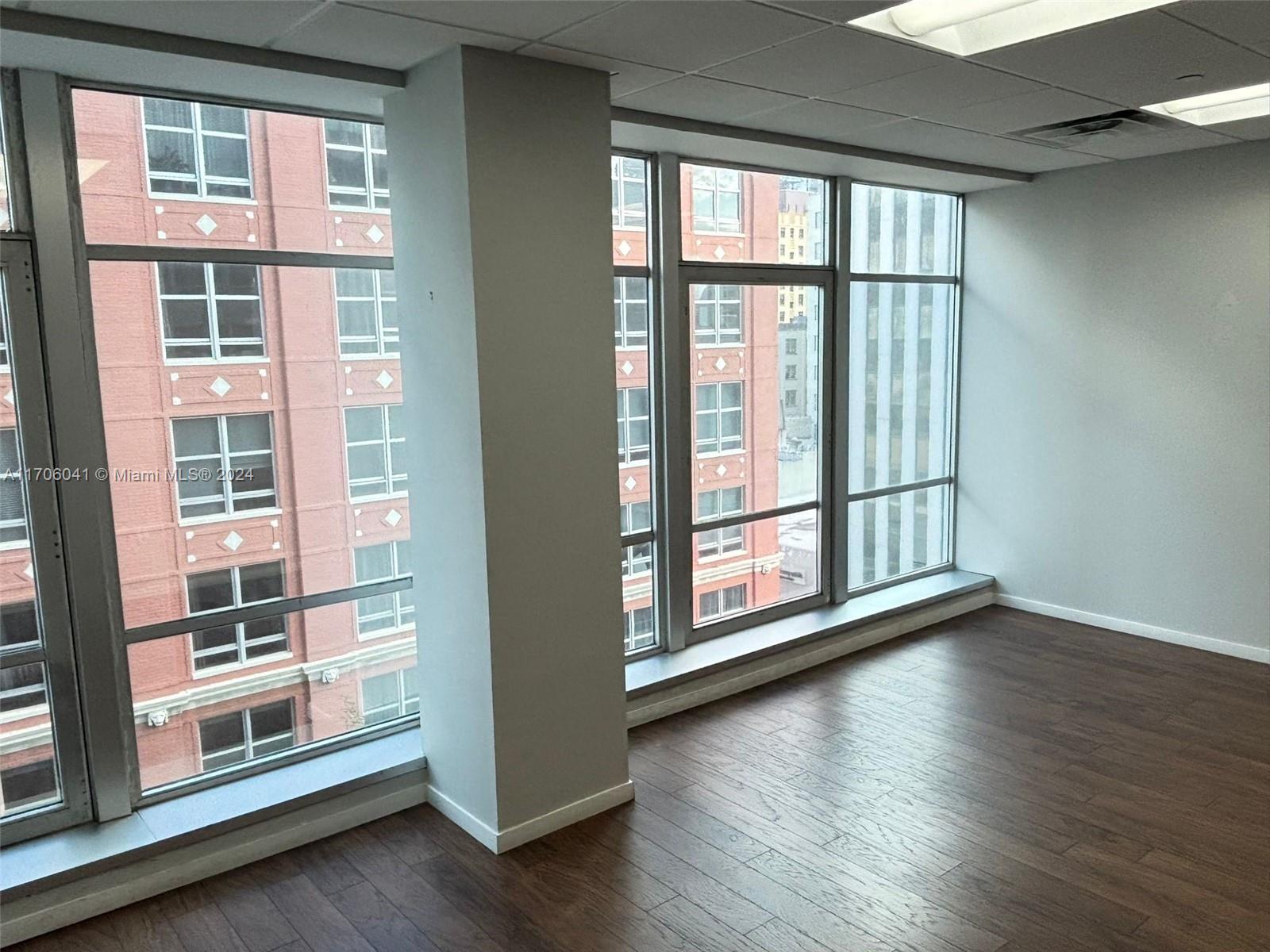 14 NE 1st Ave # 700D