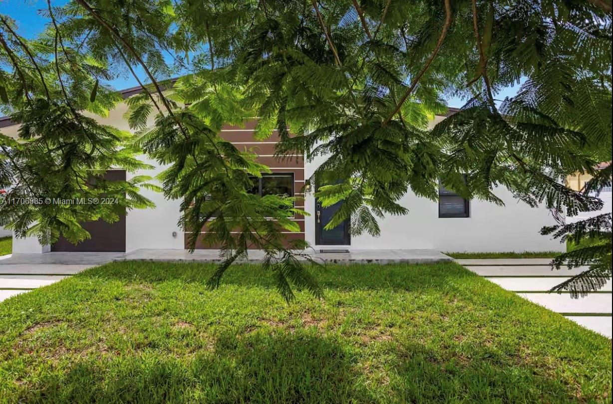 4280 SW 13th Ter