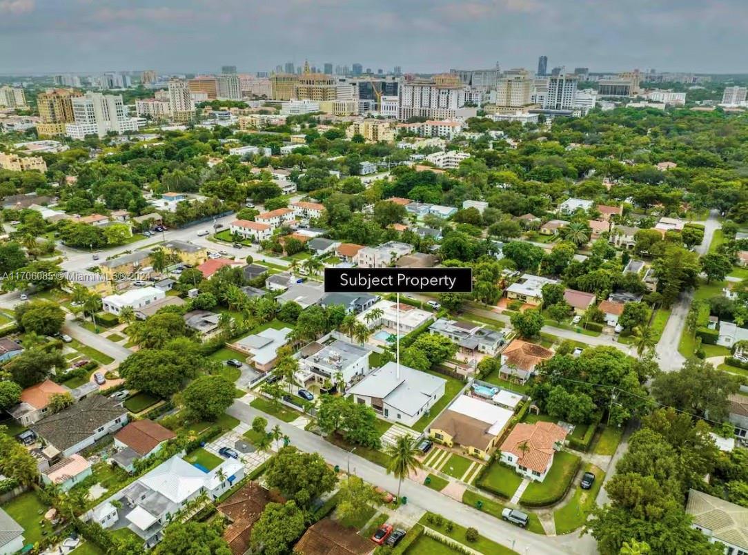 4280 SW 13th Ter