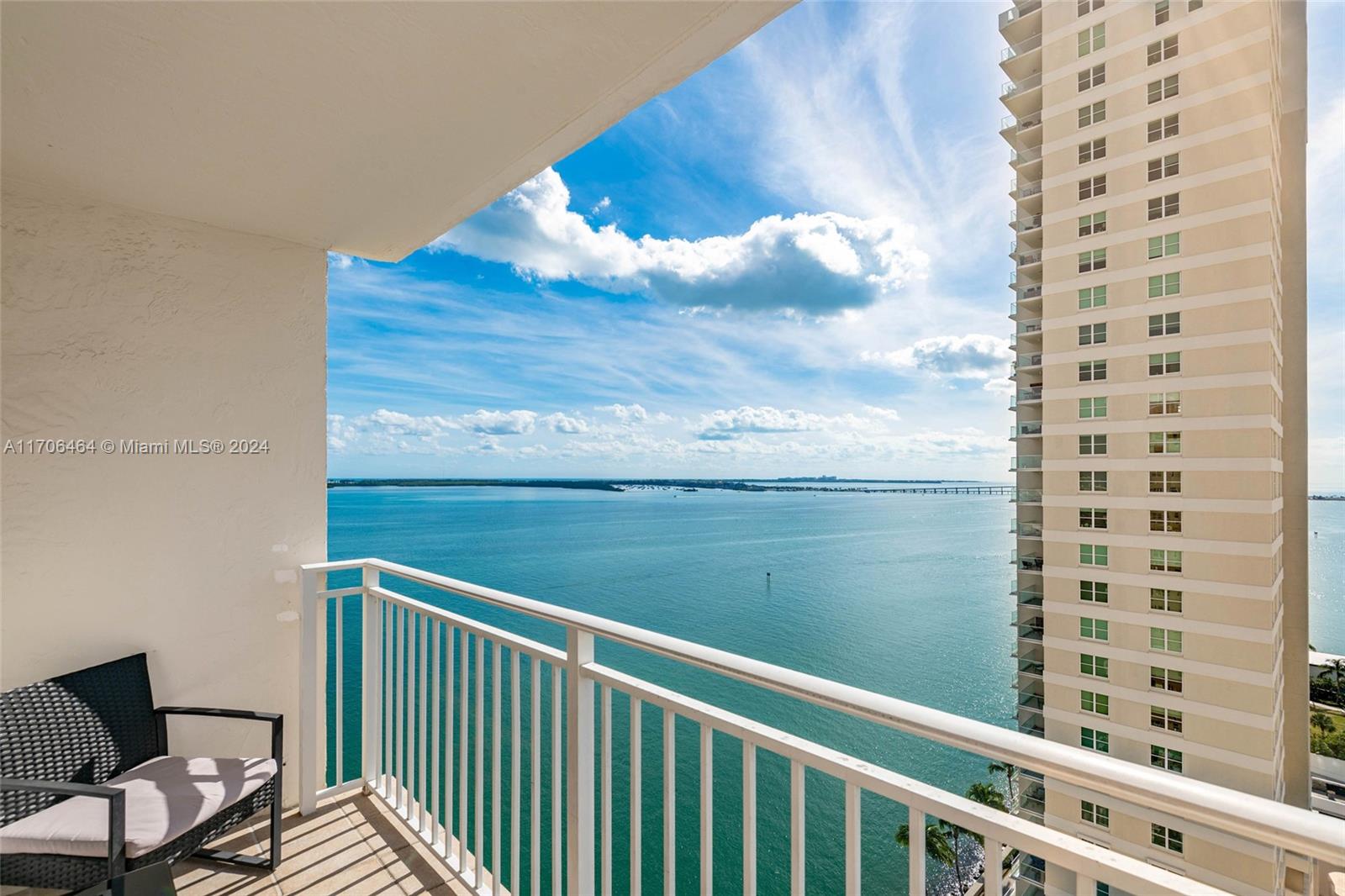 770 Claughton Island Dr # 1914