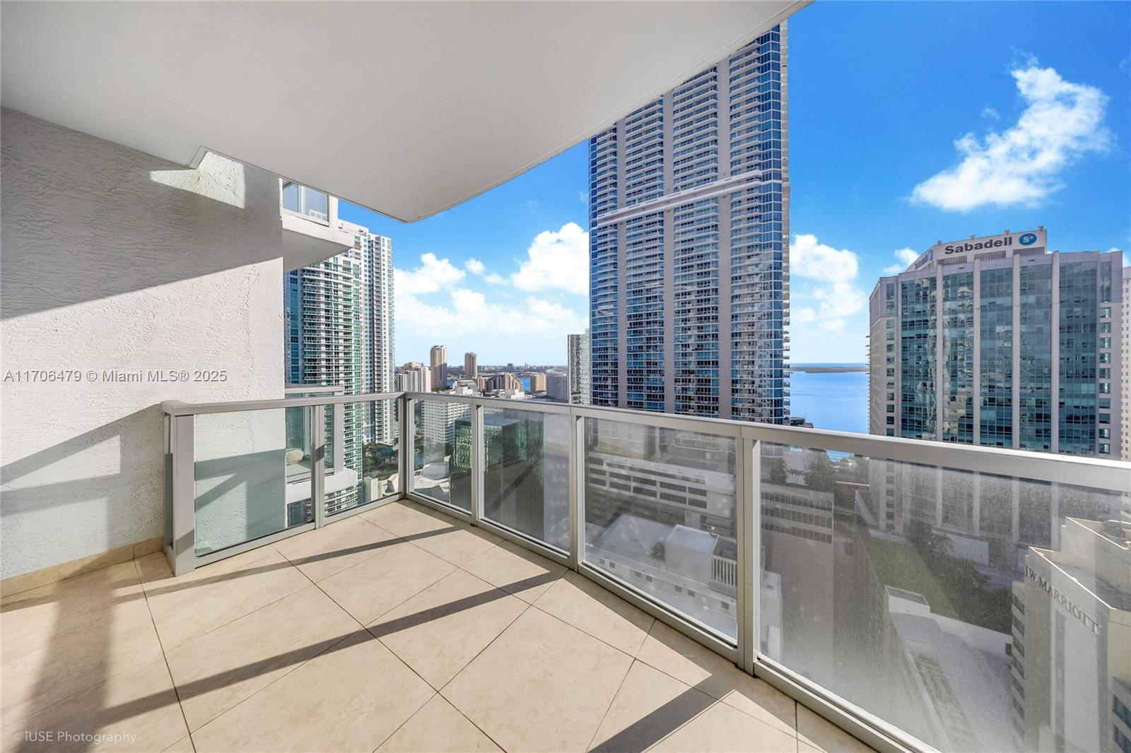 1060 Brickell Ave # 2805