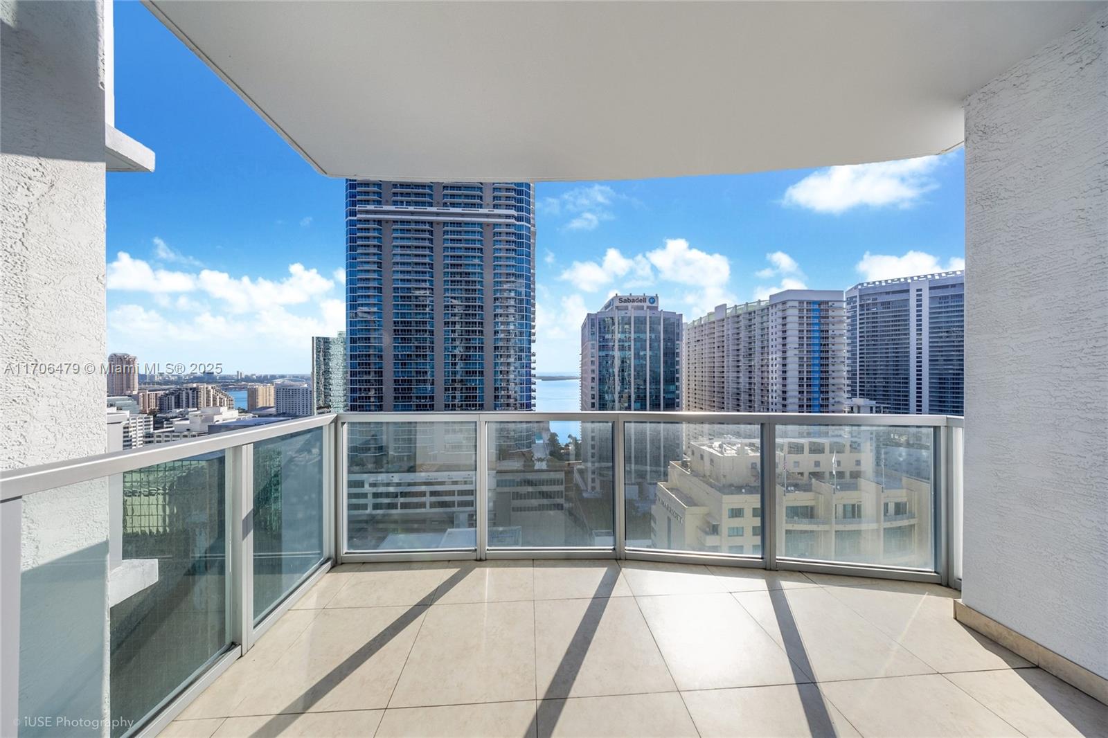 1060 Brickell Ave # 2805