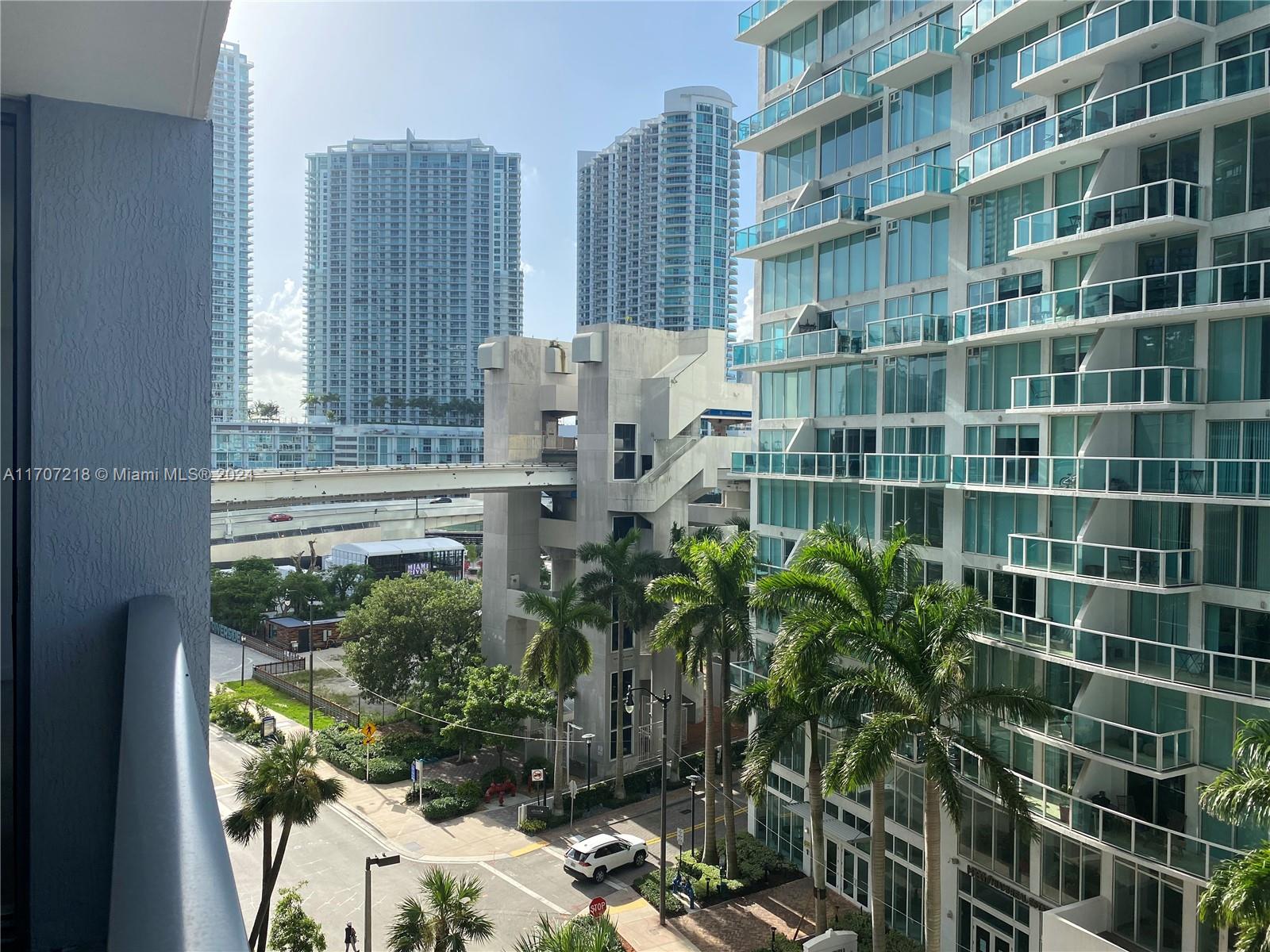 31 SE 6TH STREET # 808