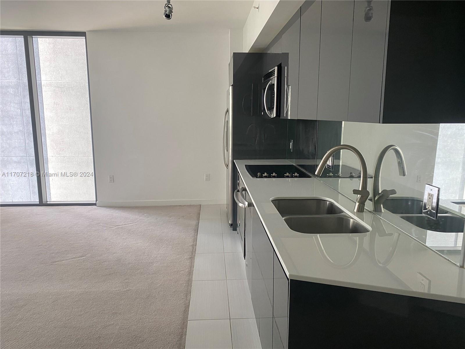 31 SE 6TH STREET # 808