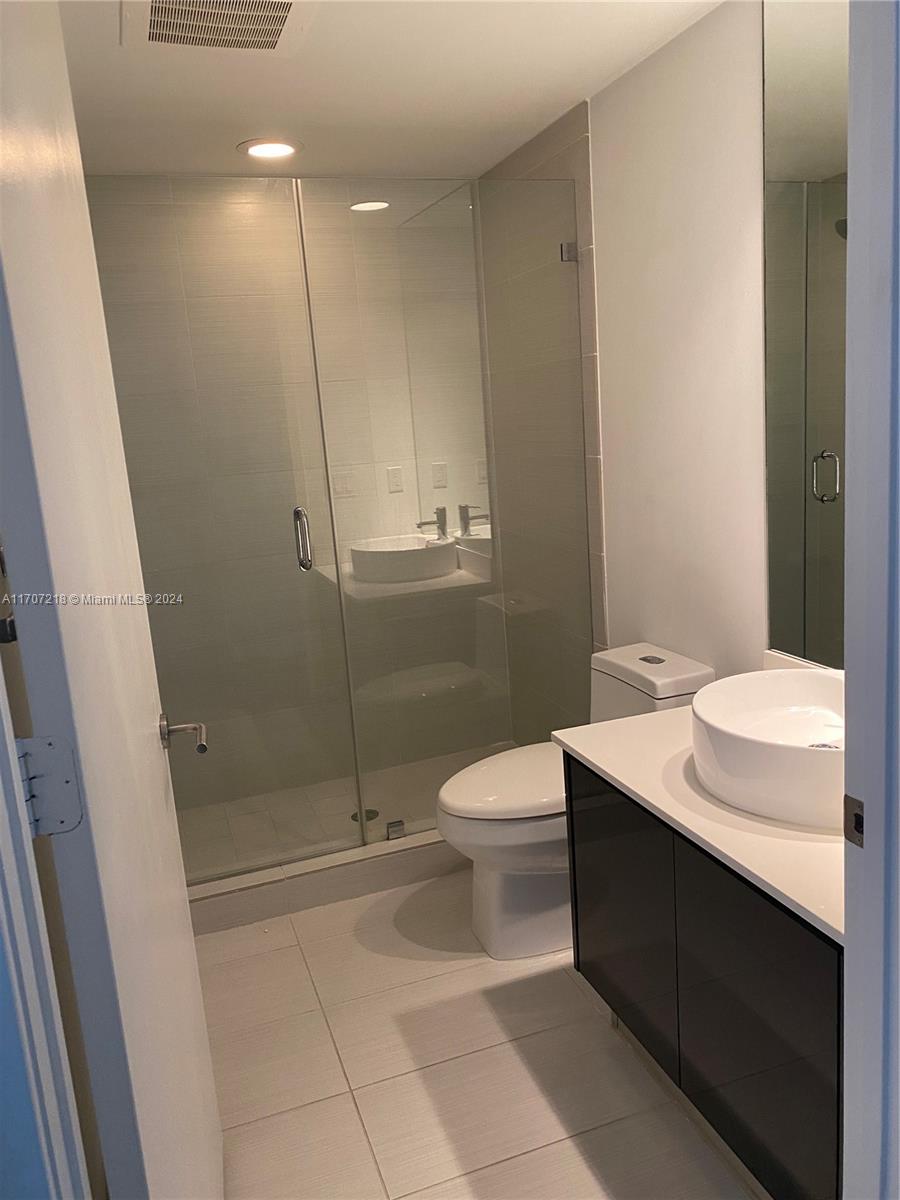 31 SE 6TH STREET # 808