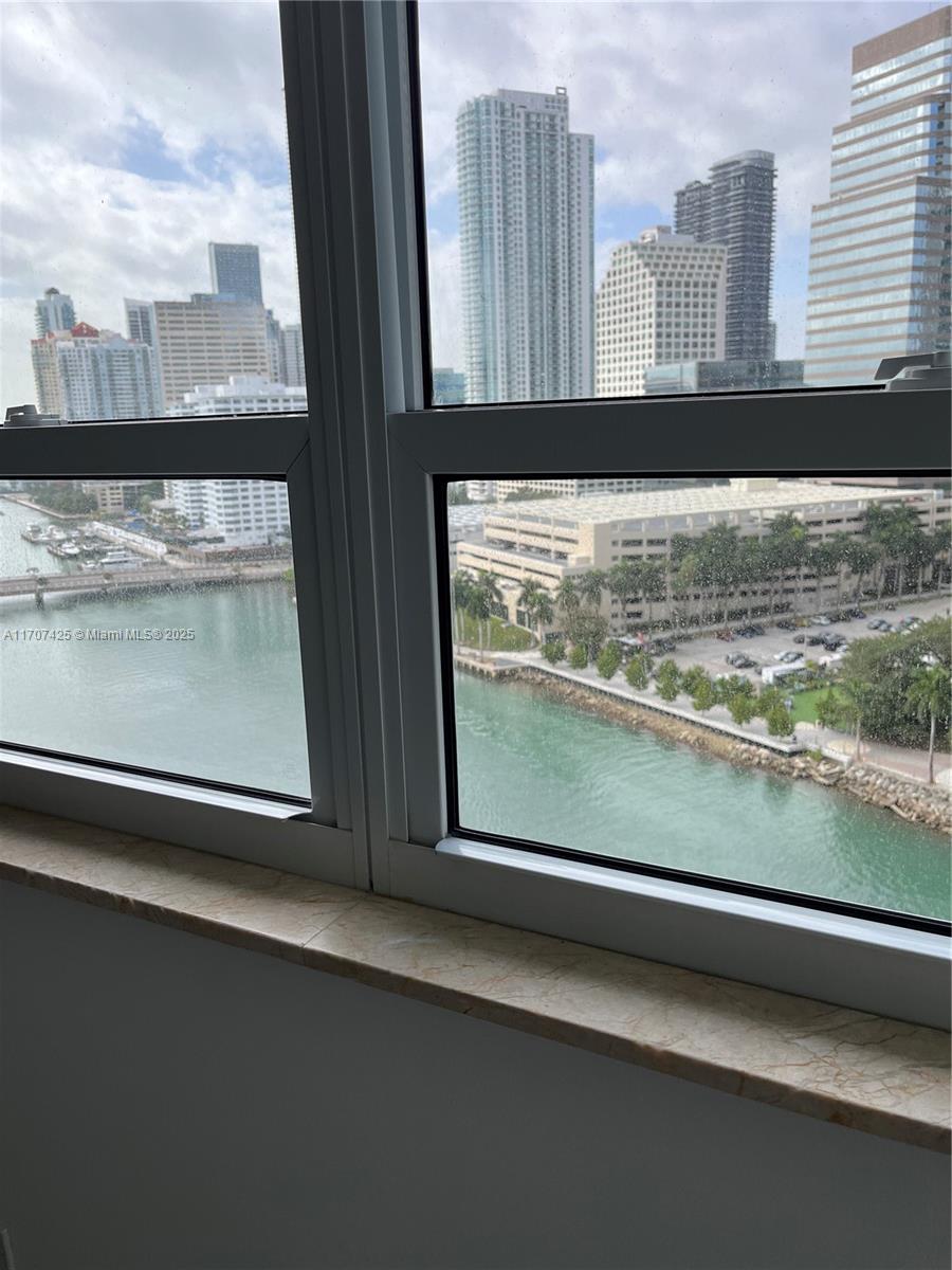 801 Brickell Key Blvd # 1602