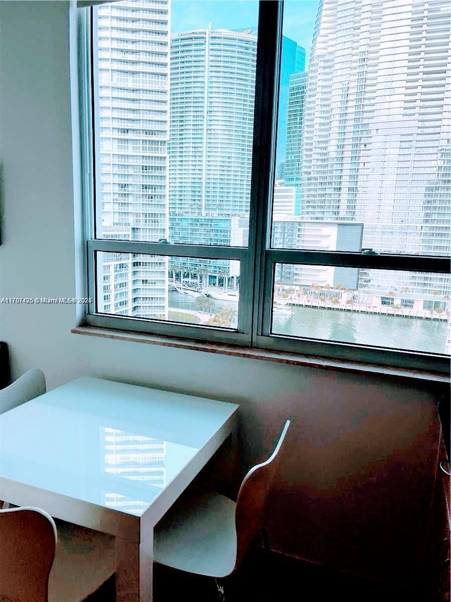 801 Brickell Key Blvd # 1602