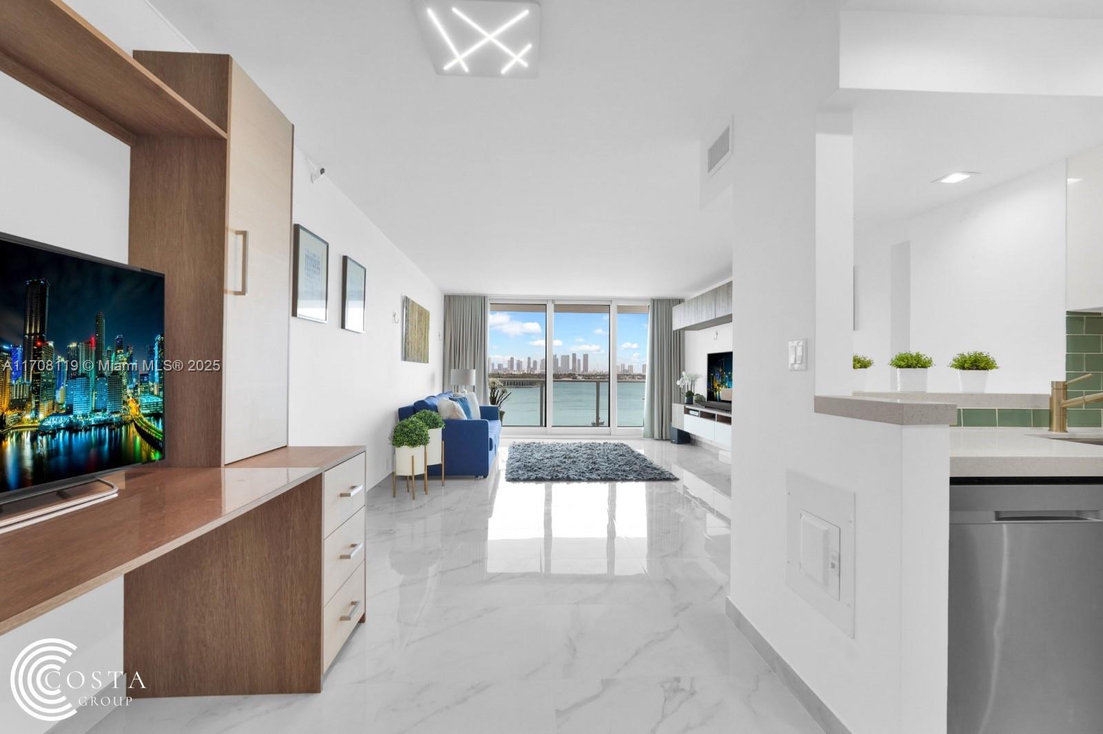1000 West Ave # 717