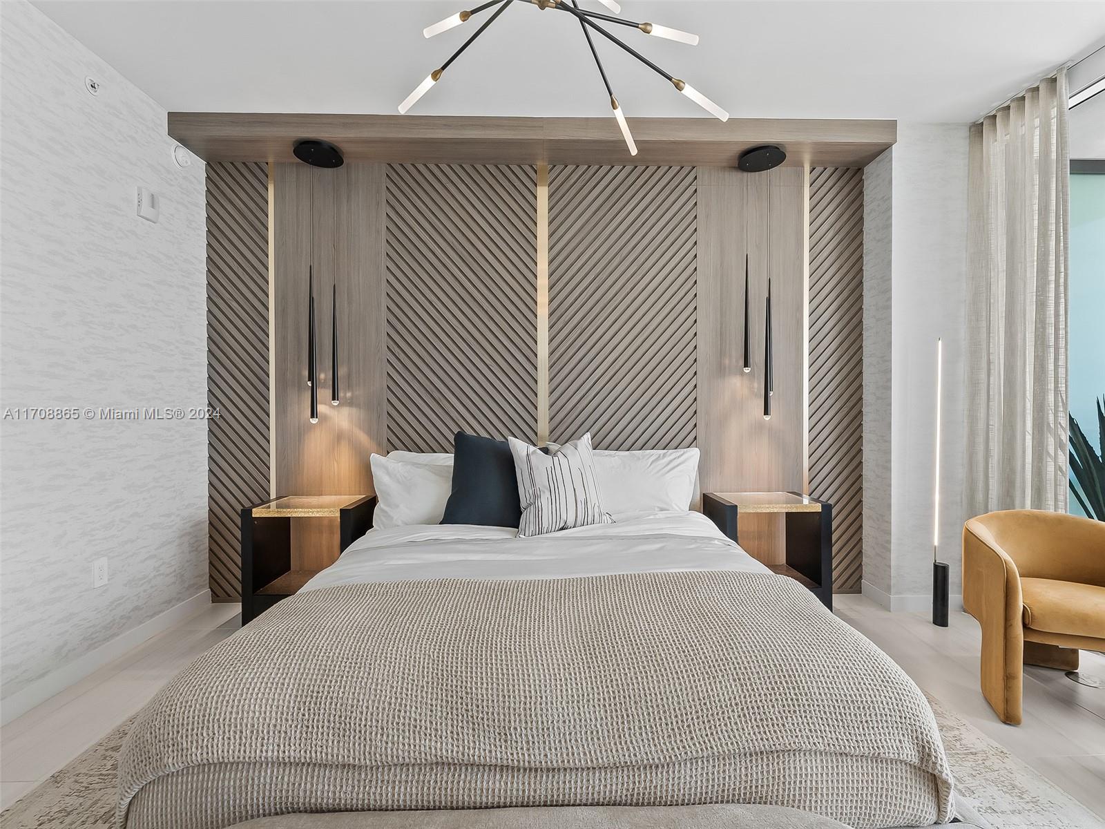 1116 N Ocean Blvd Unit: LPH05