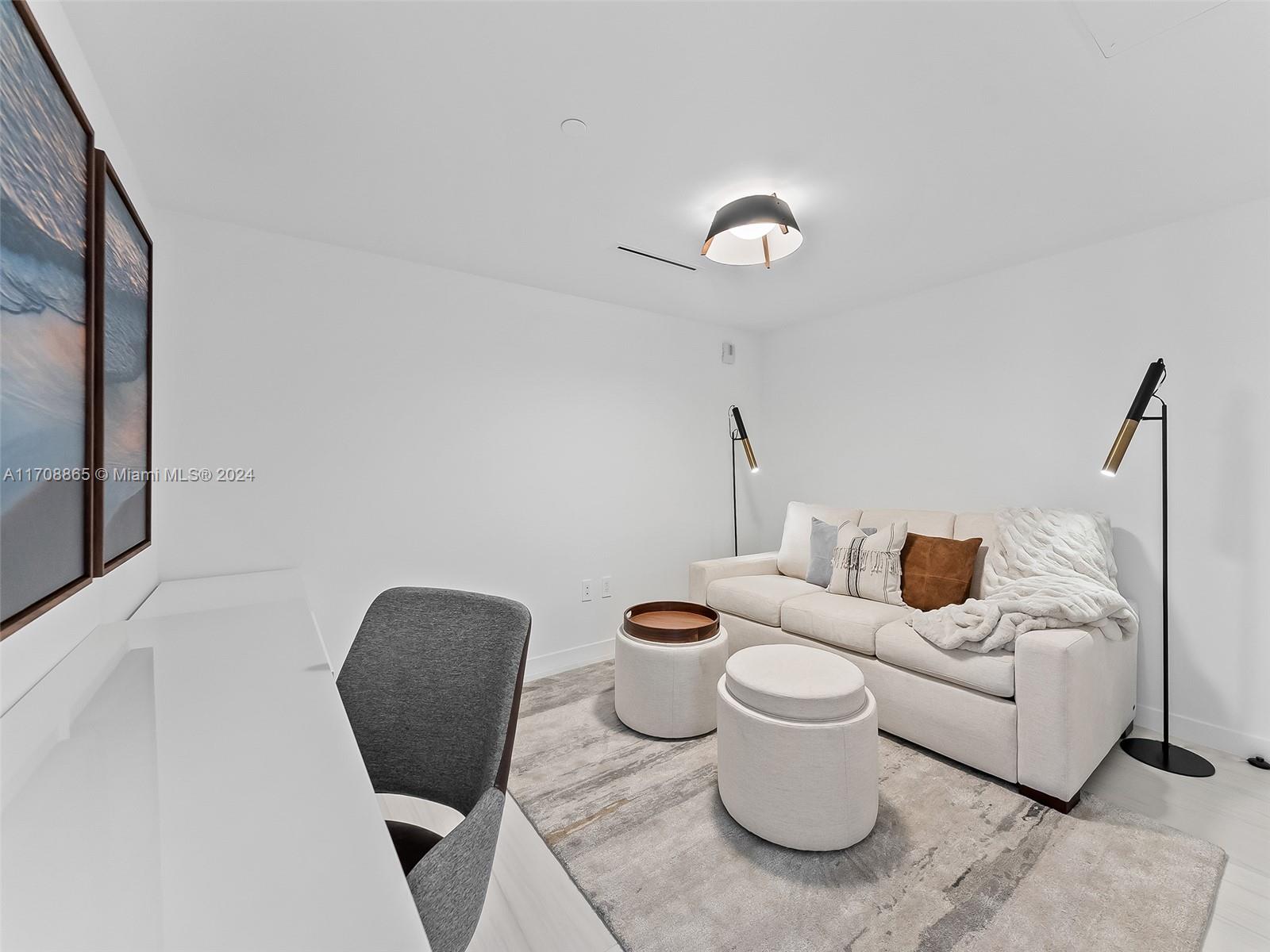 1116 N Ocean Blvd Unit: LPH05