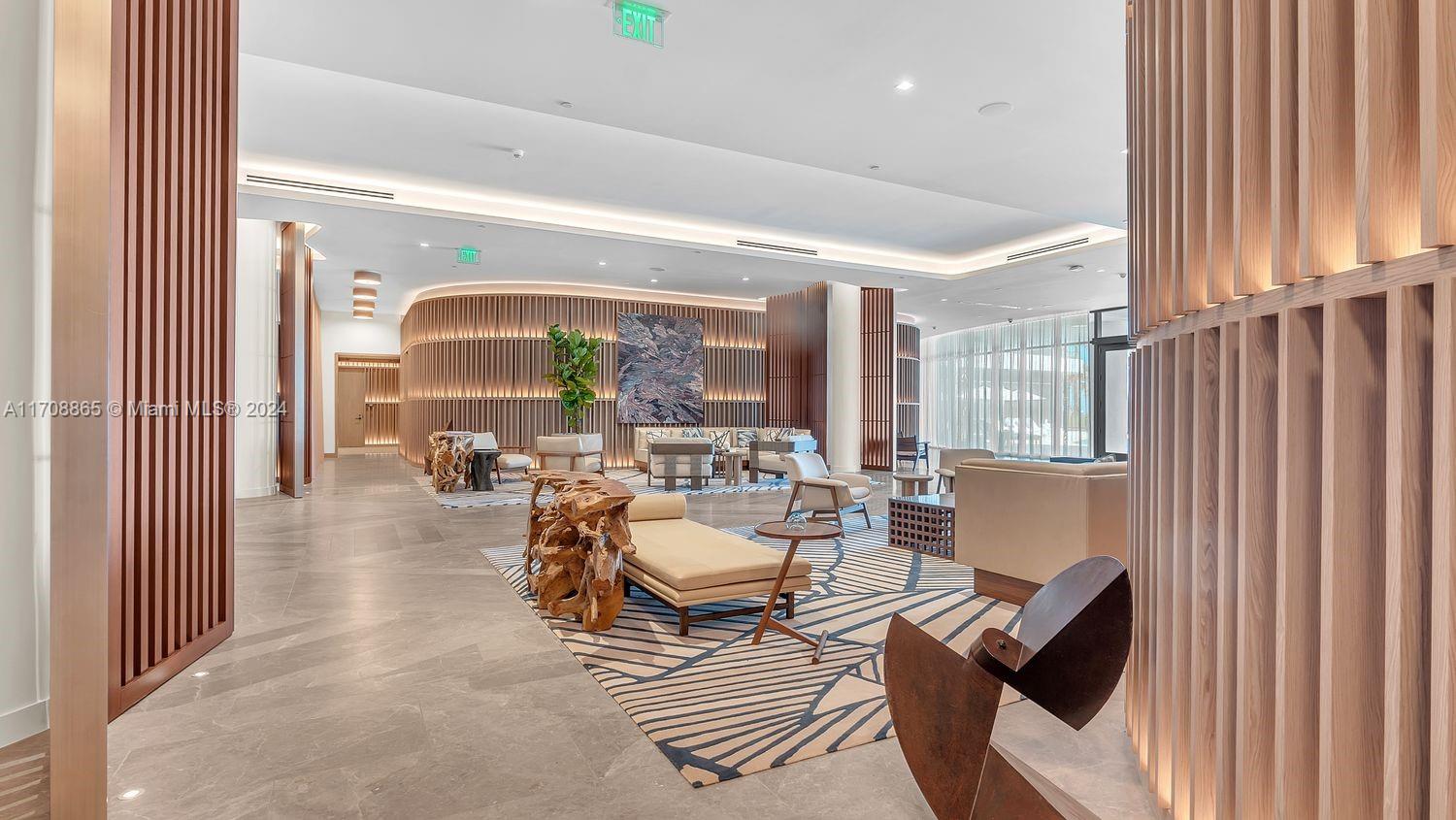 1116 N Ocean Blvd Unit: LPH05