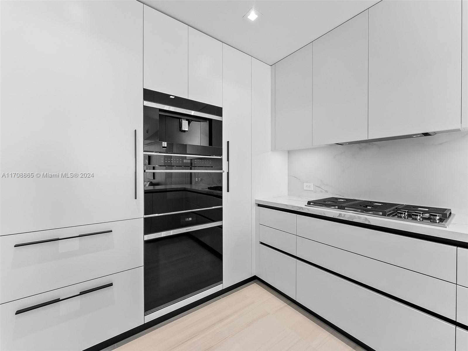 1116 N Ocean Blvd Unit: LPH05