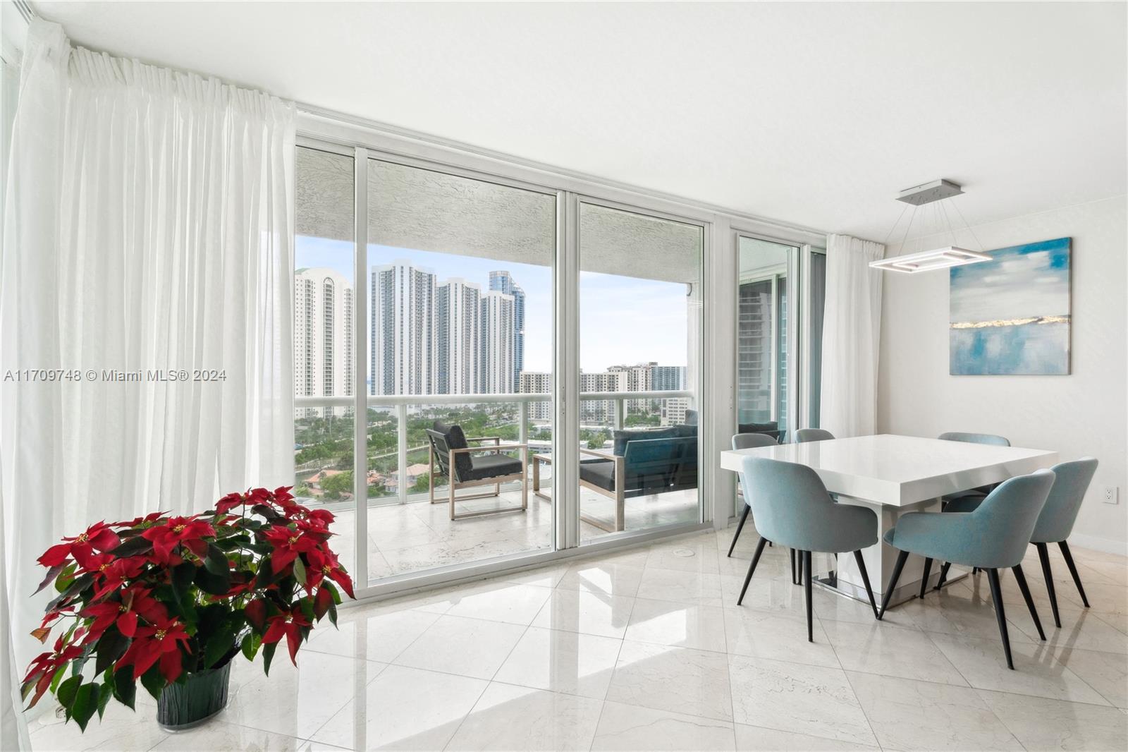 16500 Collins Ave # 1752