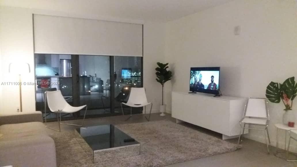 1600 NE 1st Ave # 1117