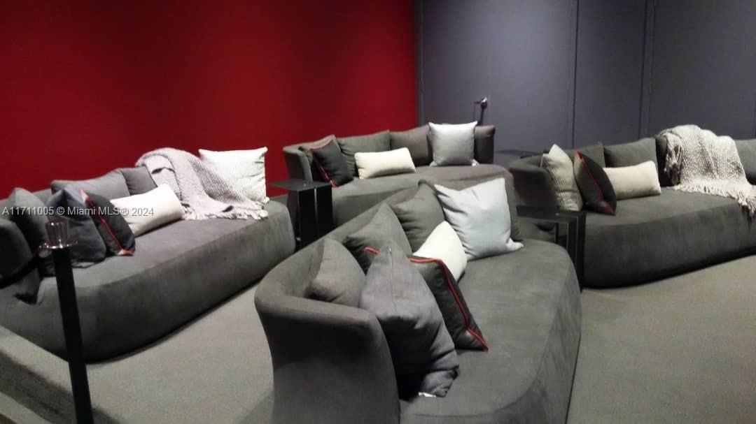 1600 NE 1st Ave # 1117