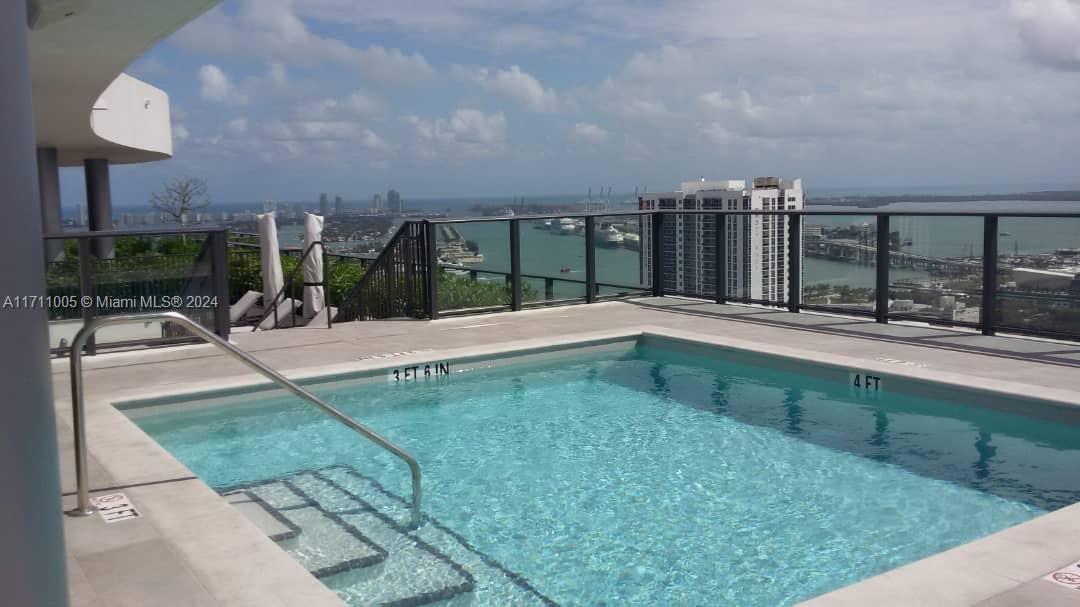 1600 NE 1st Ave # 1117