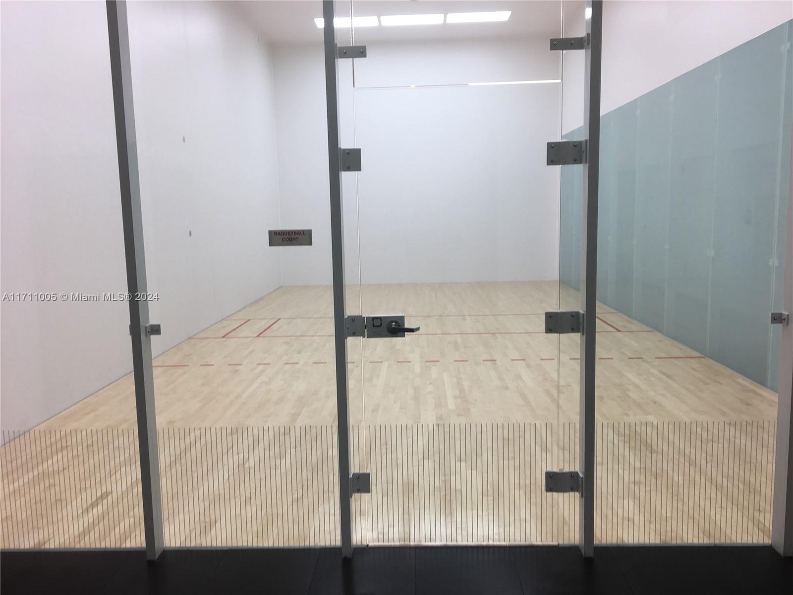 1600 NE 1st Ave # 1117