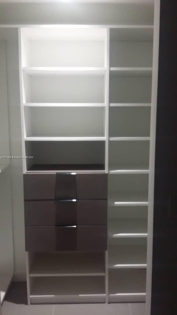 1600 NE 1st Ave # 1117