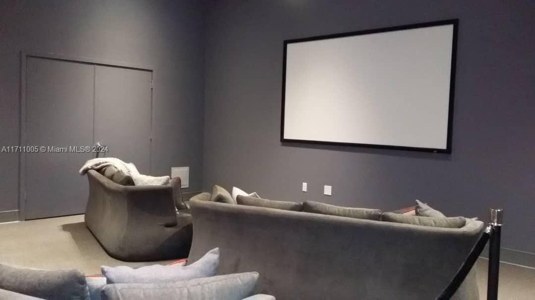 1600 NE 1st Ave # 1117