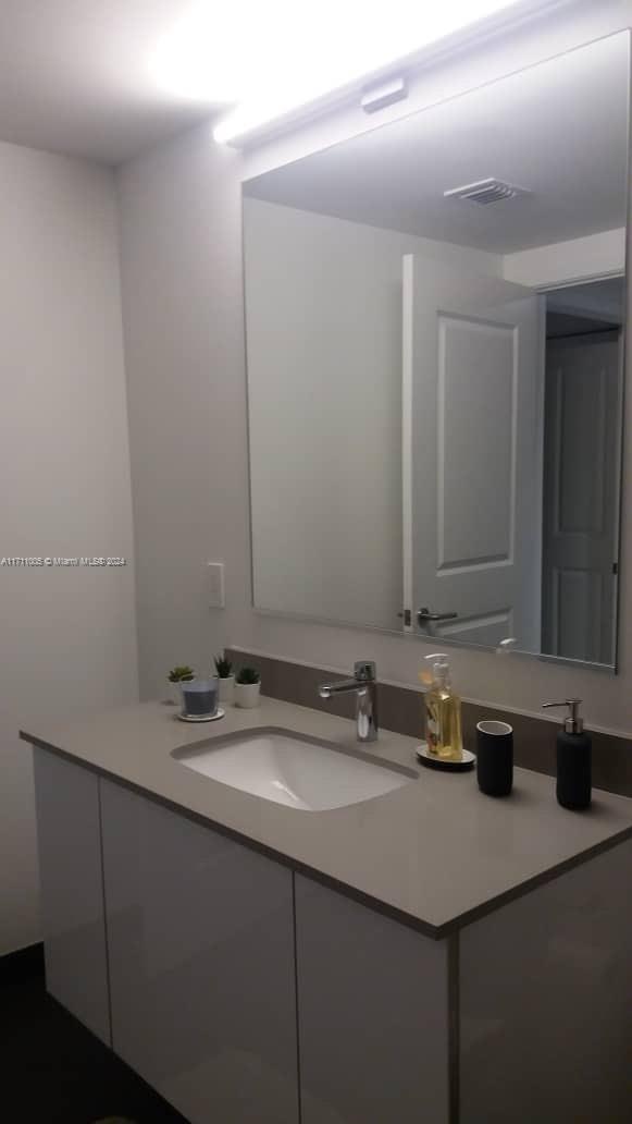 1600 NE 1st Ave # 1117