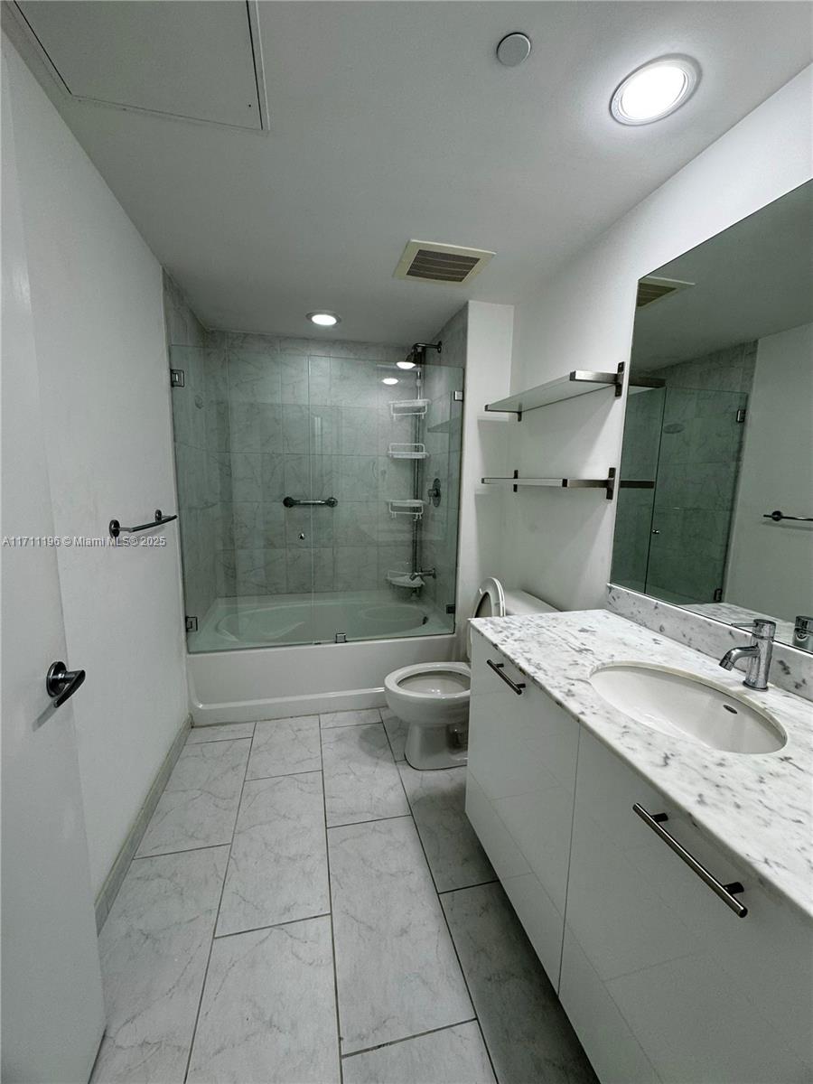 951 Brickell Ave # 603
