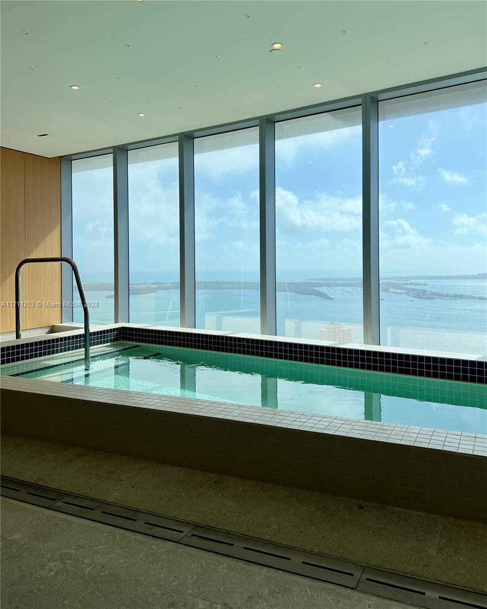 300 Biscayne Boulevard Way # 4406