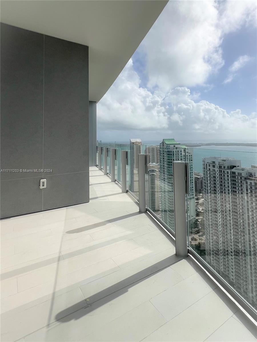 300 Biscayne Boulevard Way # 4406