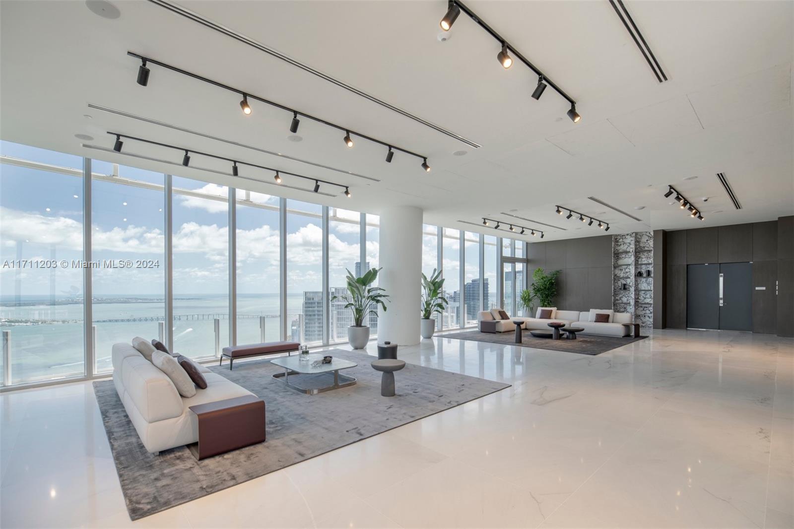 300 Biscayne Boulevard Way # 4406