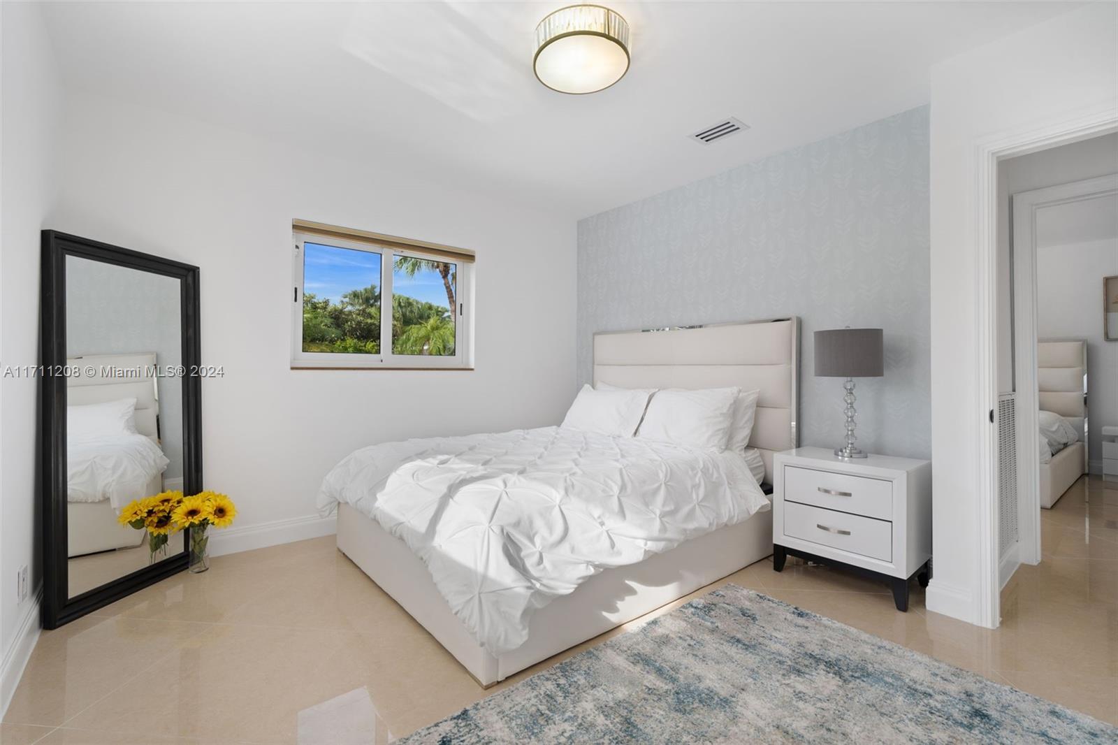 1144 Adams St Unit: .