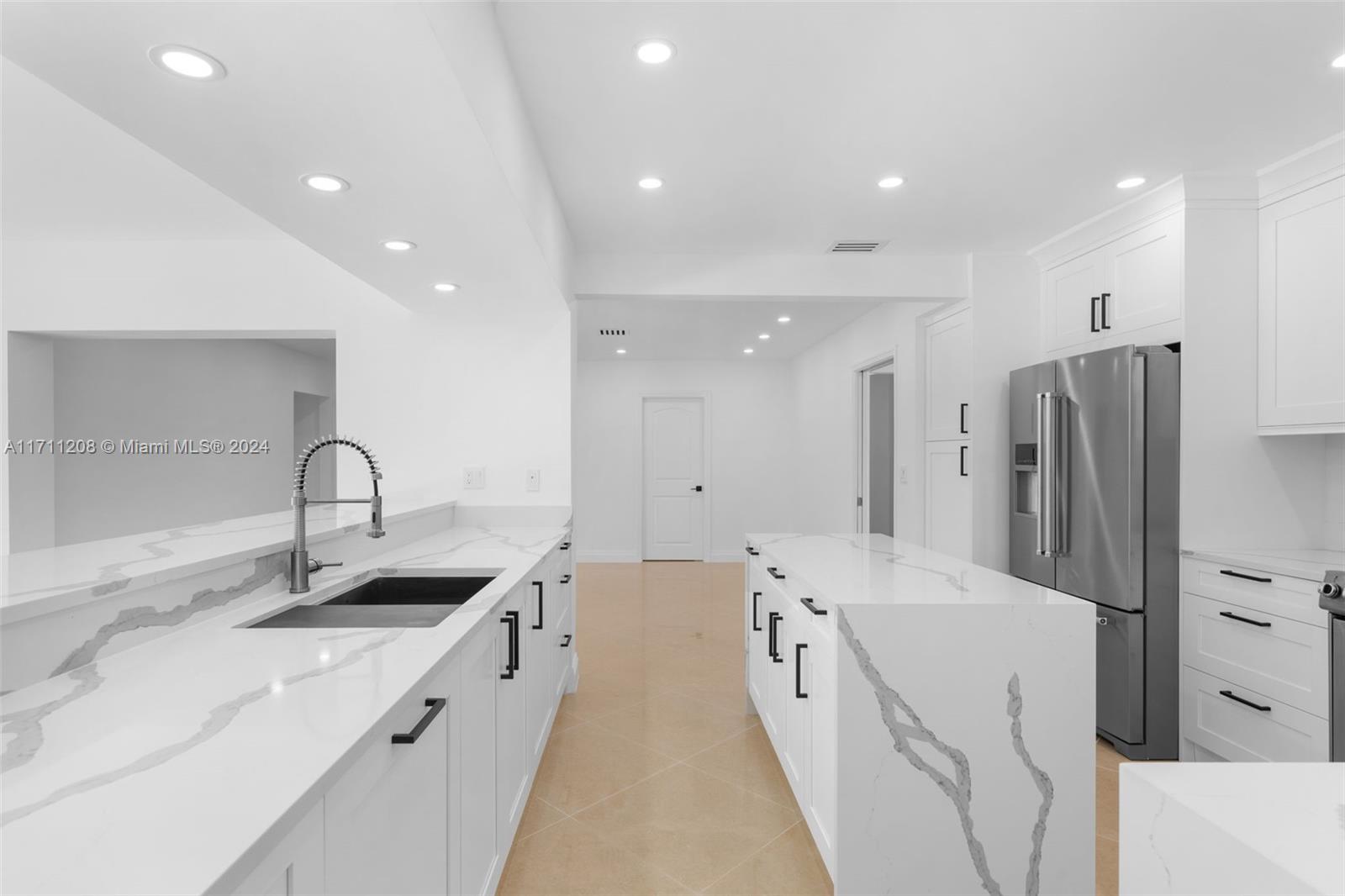 1144 Adams St Unit: .
