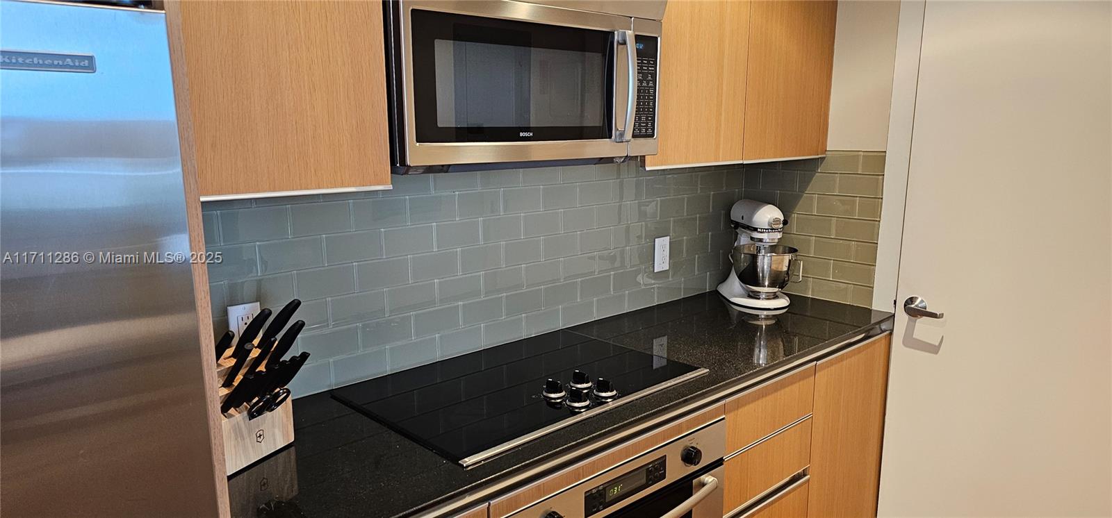 1060 Brickell Ave # 1803