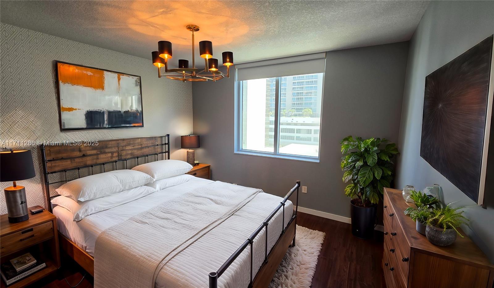 1060 Brickell Ave # 1803