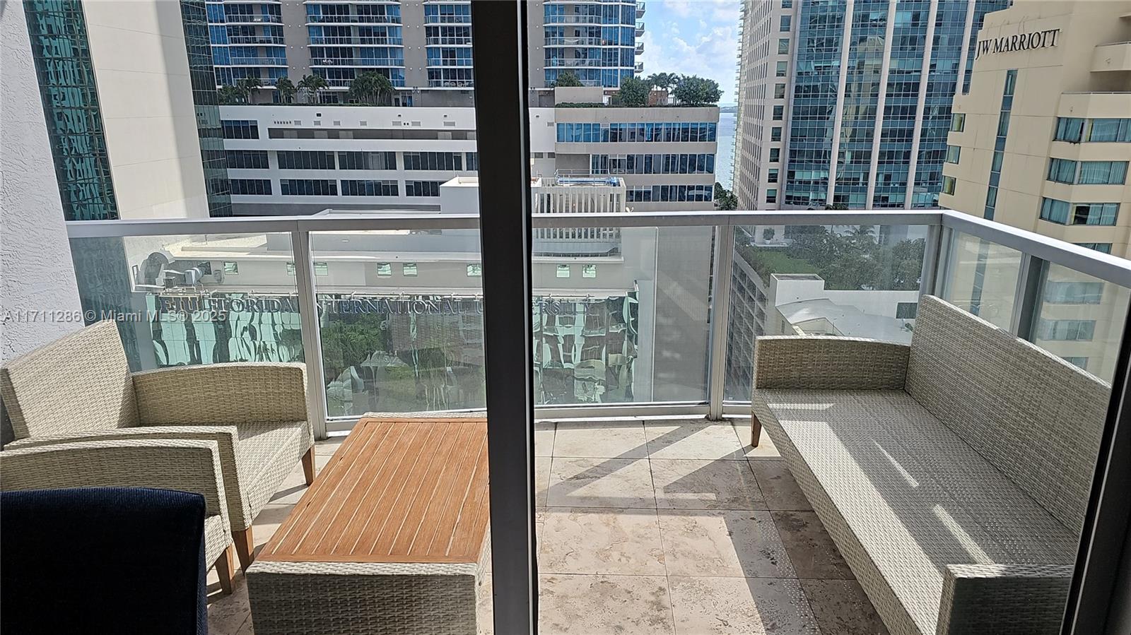 1060 Brickell Ave # 1803