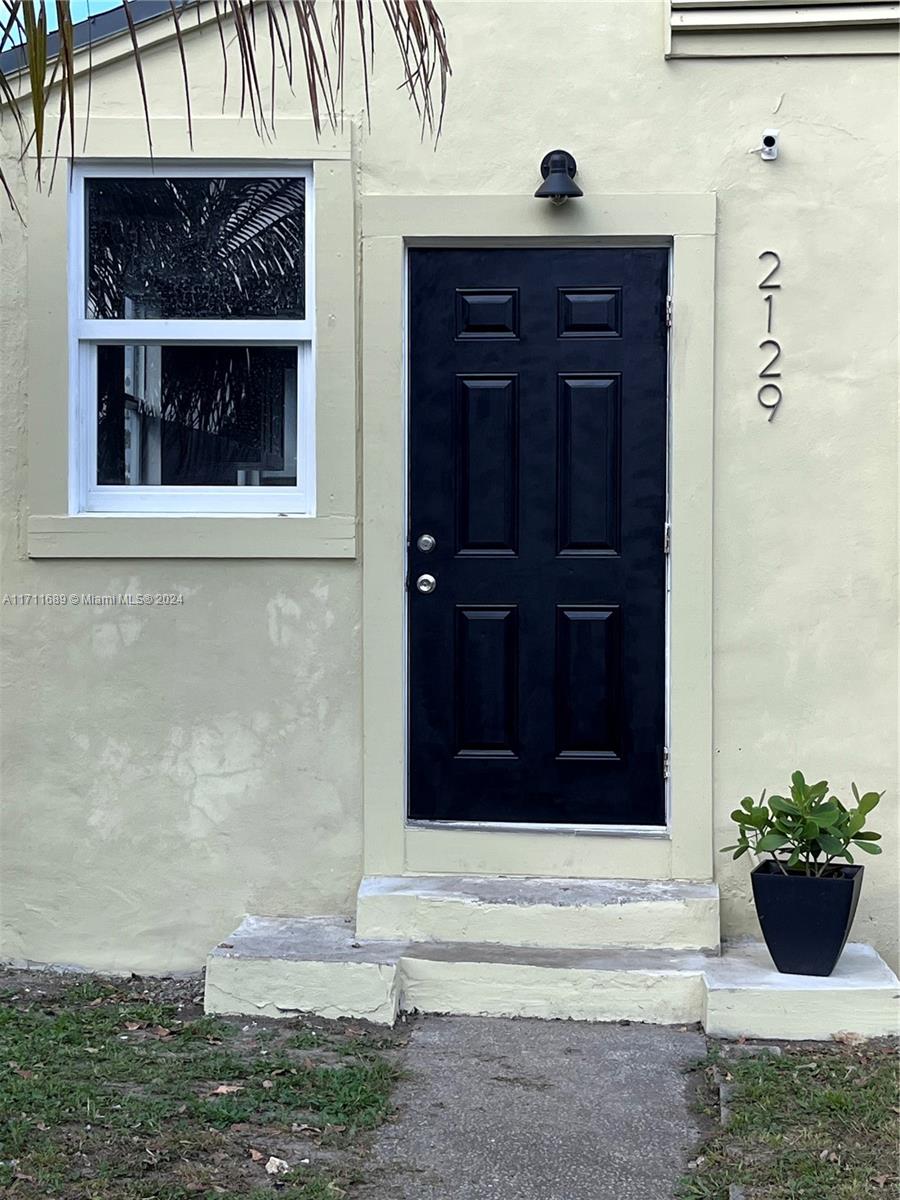 2129 NW 70th ST
