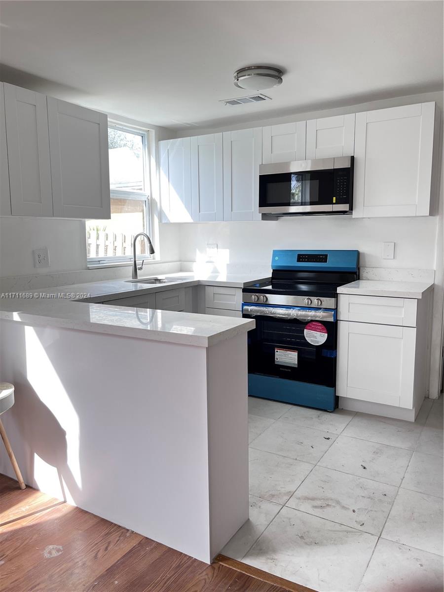 2129 NW 70th ST