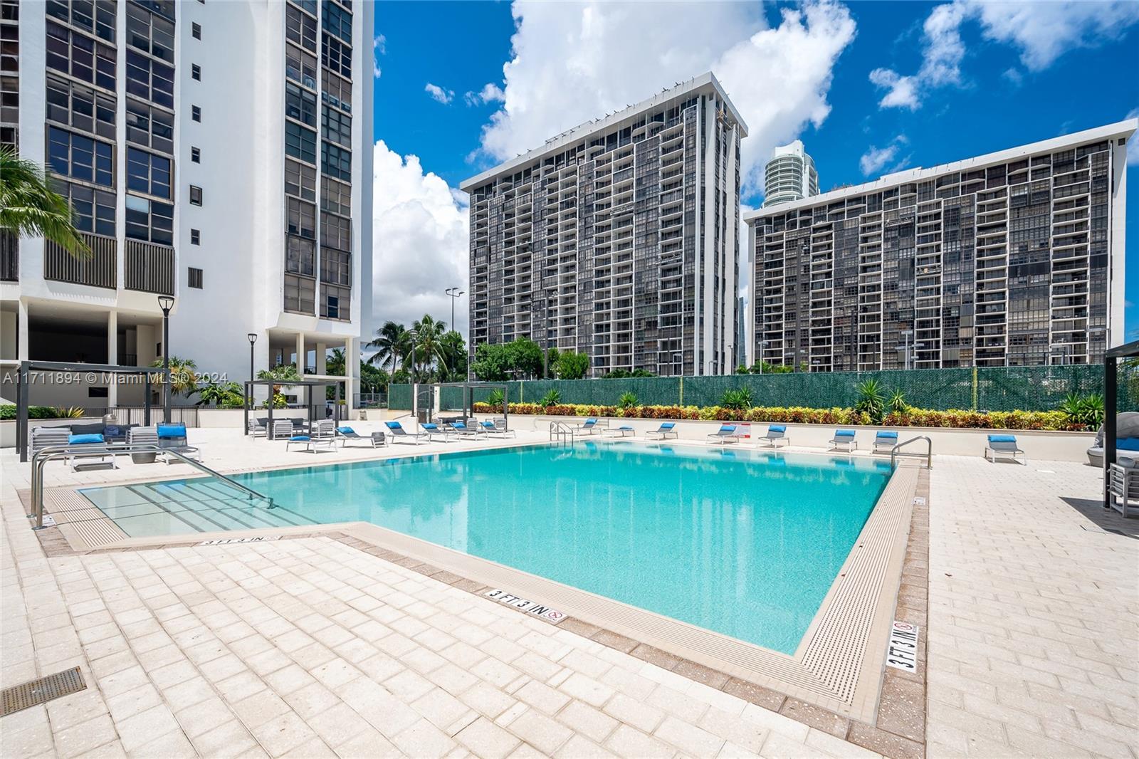 1925 Brickell Ave # 1112