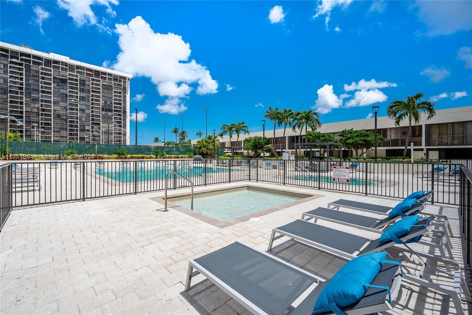 1925 Brickell Ave # 1112