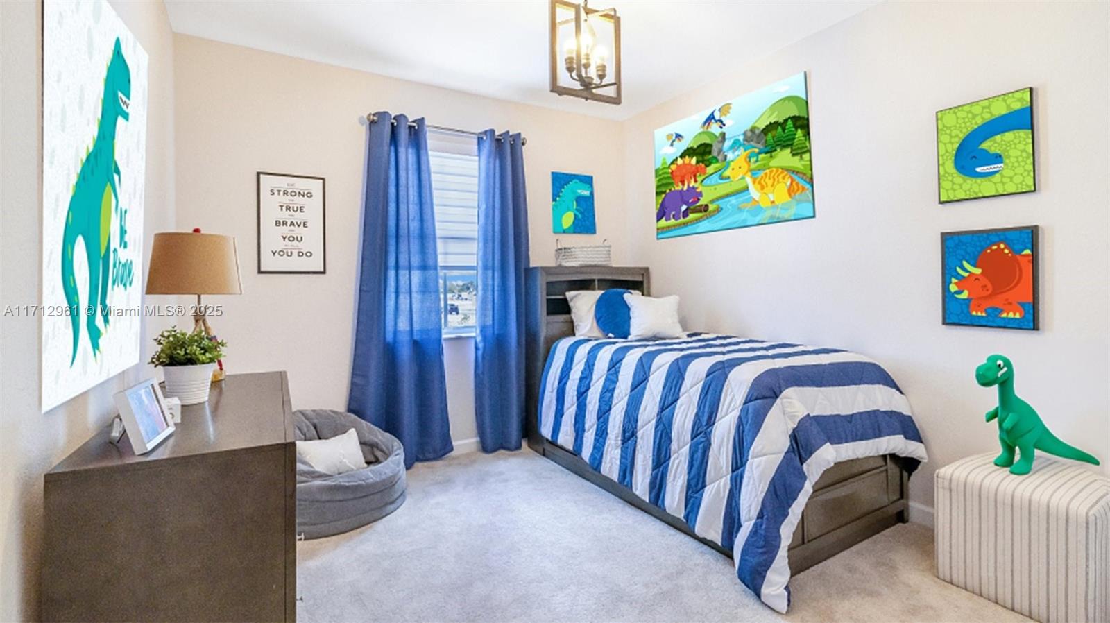 2530 SE 29th St Unit: .