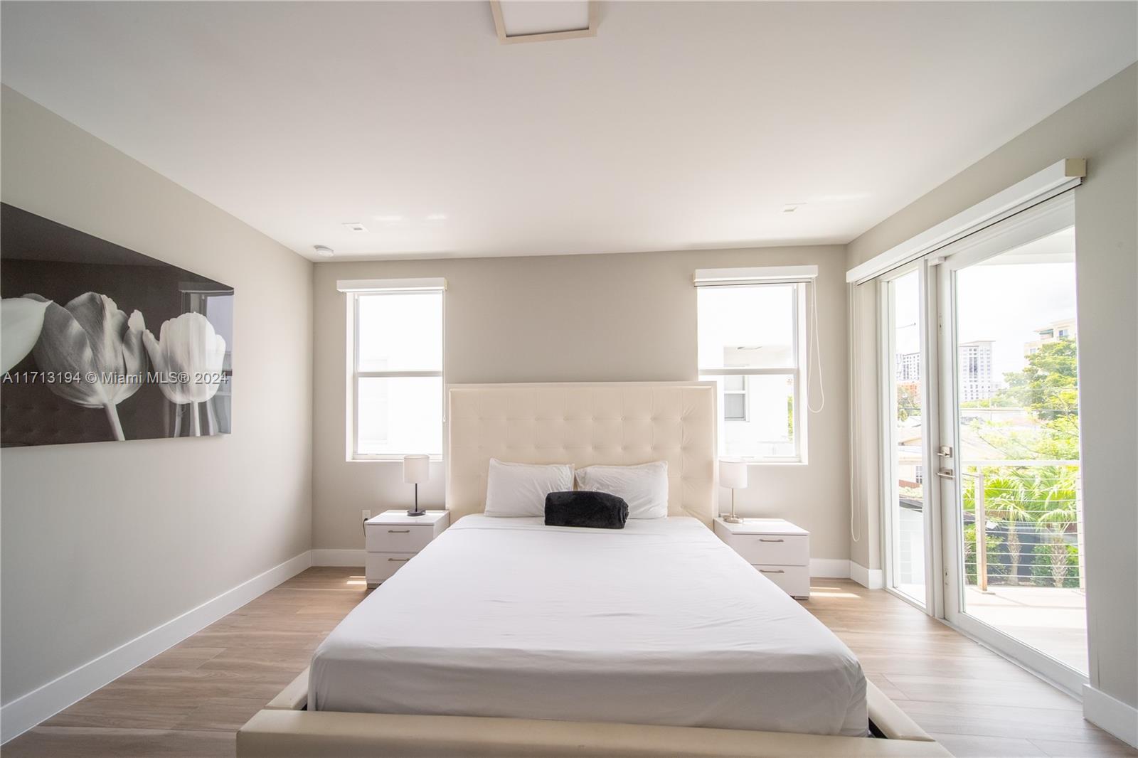 3655 SW 26th St # 3655