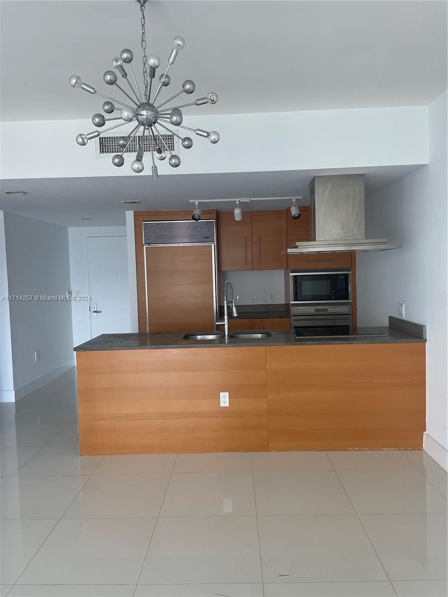 495 Brickell Ave # 2007