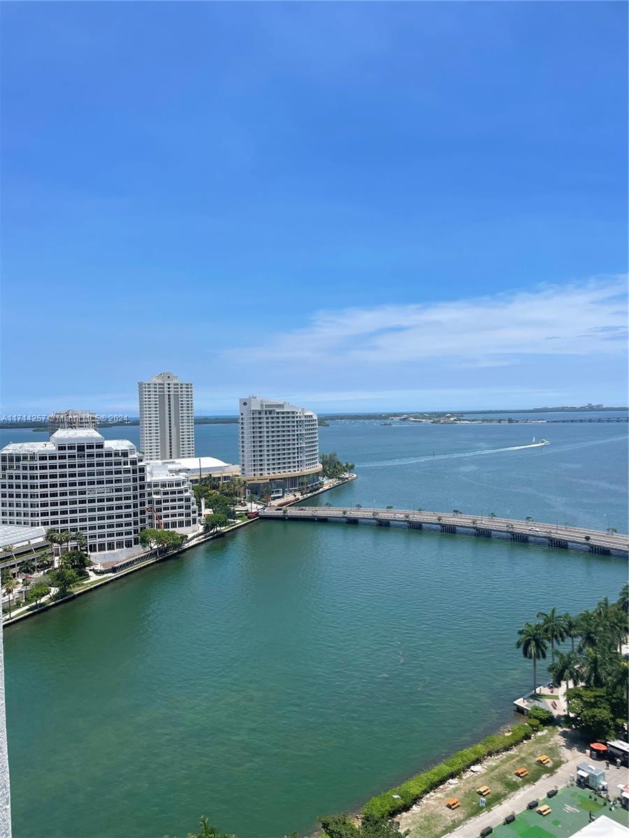 495 Brickell Ave # 2007