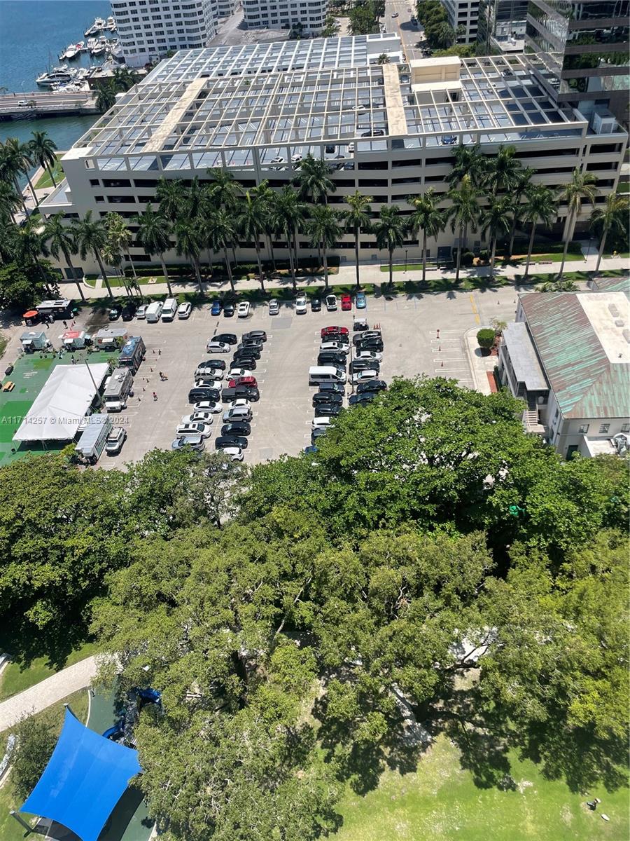495 Brickell Ave # 2007
