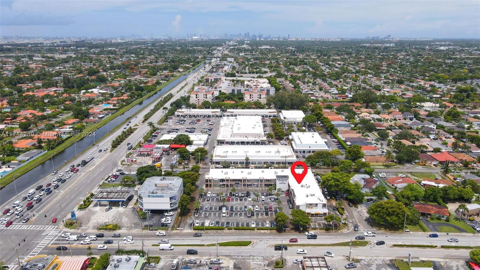 957 SW 87th Ave